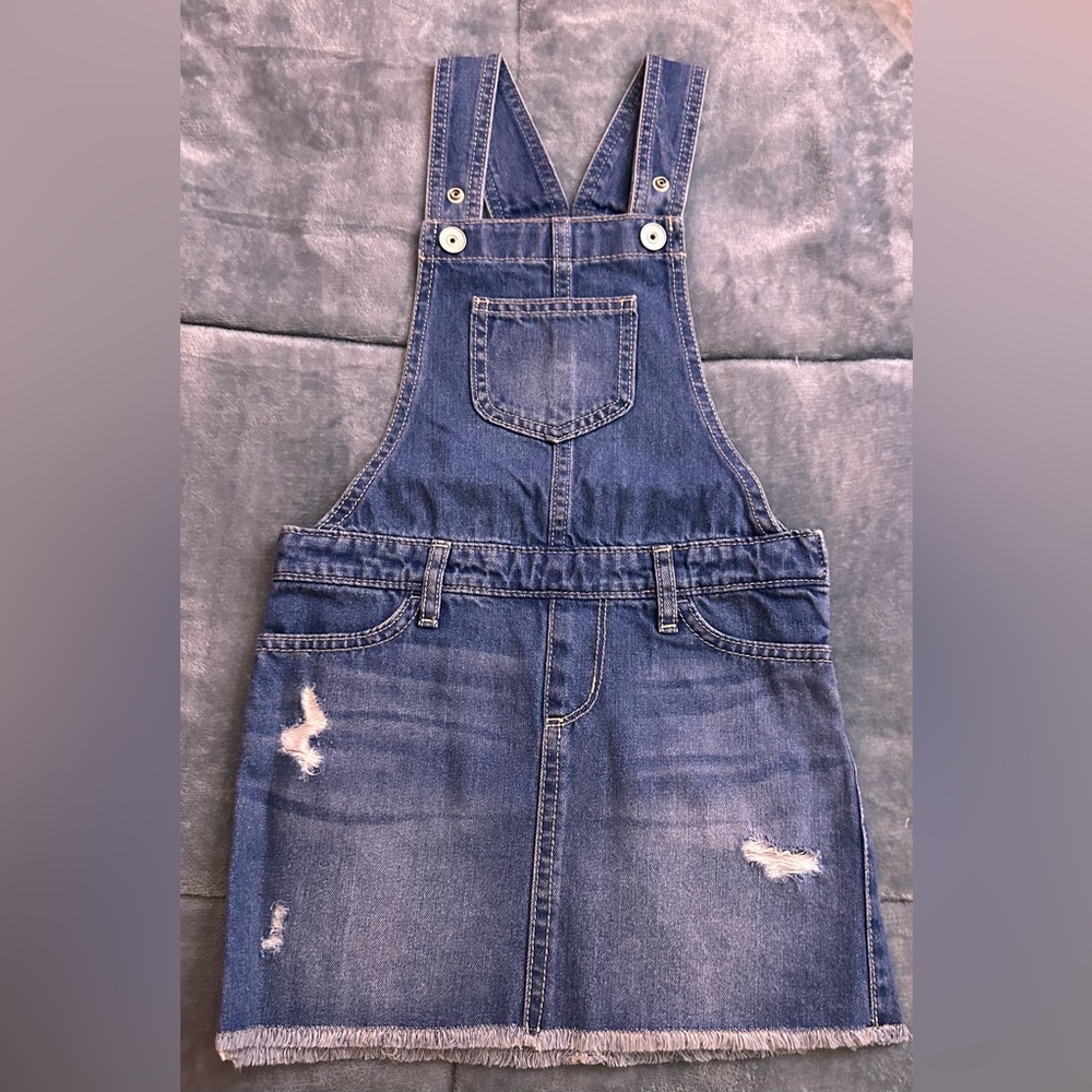 NWT - the children’s place girls size 5 jeans skirt overalls